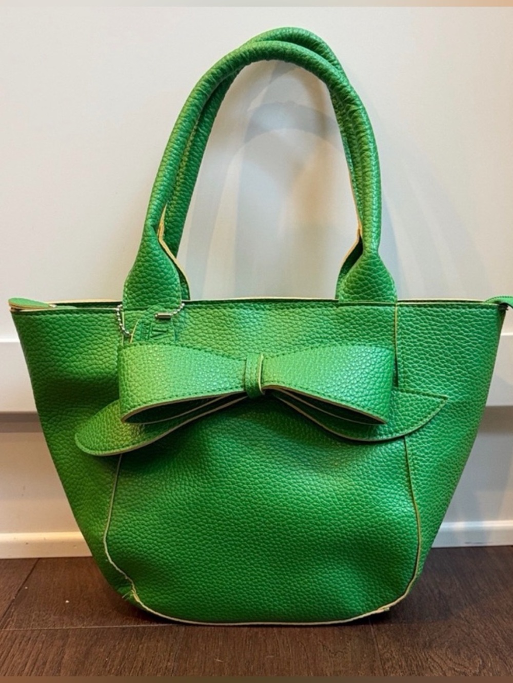 Mainstreet Collection Green Bow Tote Bag - C14-001